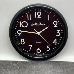 Vintage Seth Thomas Auto Set Black & White Plastic Frame Wall Clock USA Movement